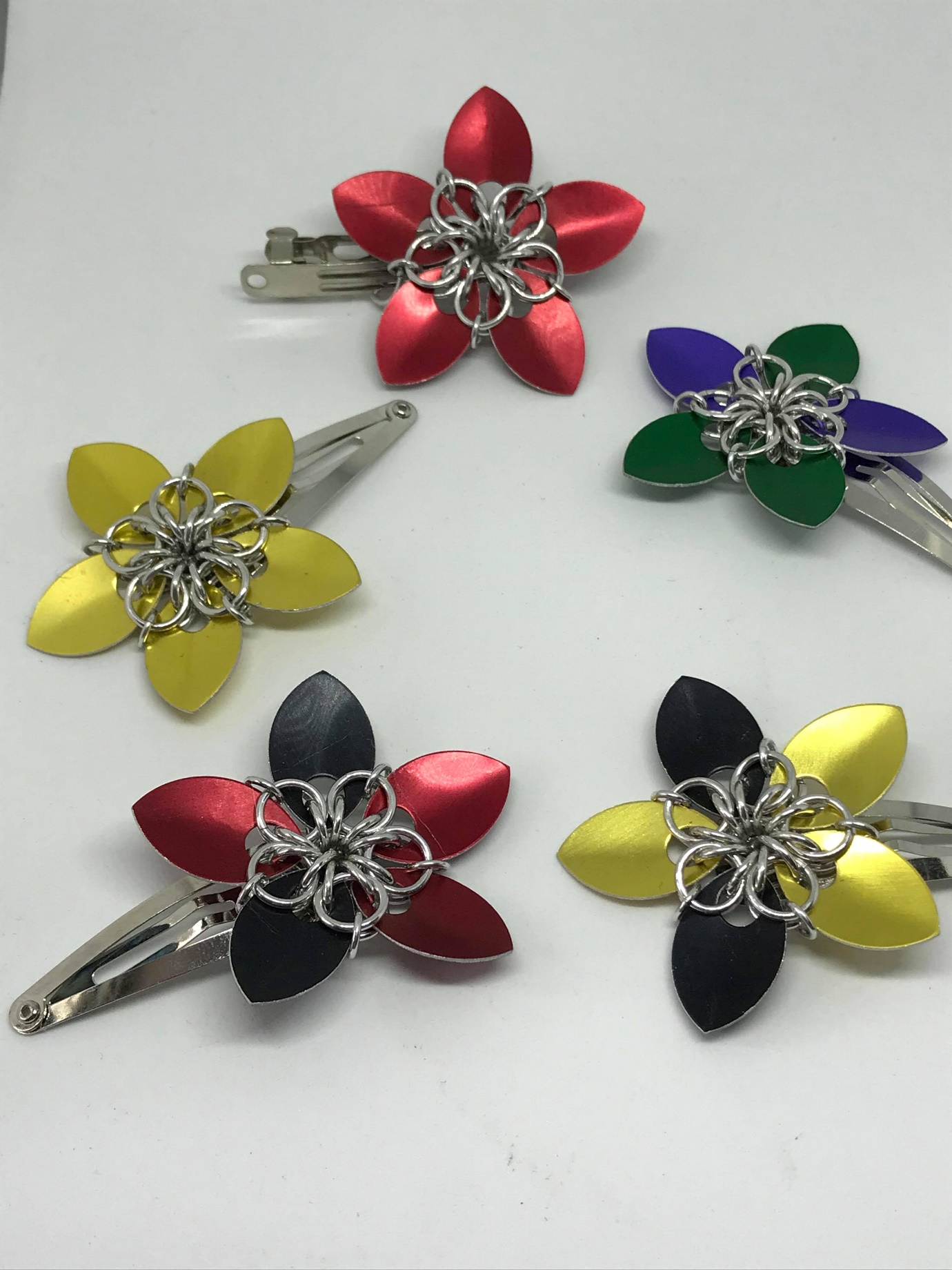 Flower Hair Clips - Bee Sustainable